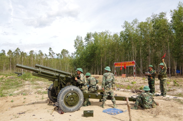 Lữ đoàn Pháo binh 368 Rèn “chân đồng, vai sắt” để “đánh giỏi, bắn trúng”